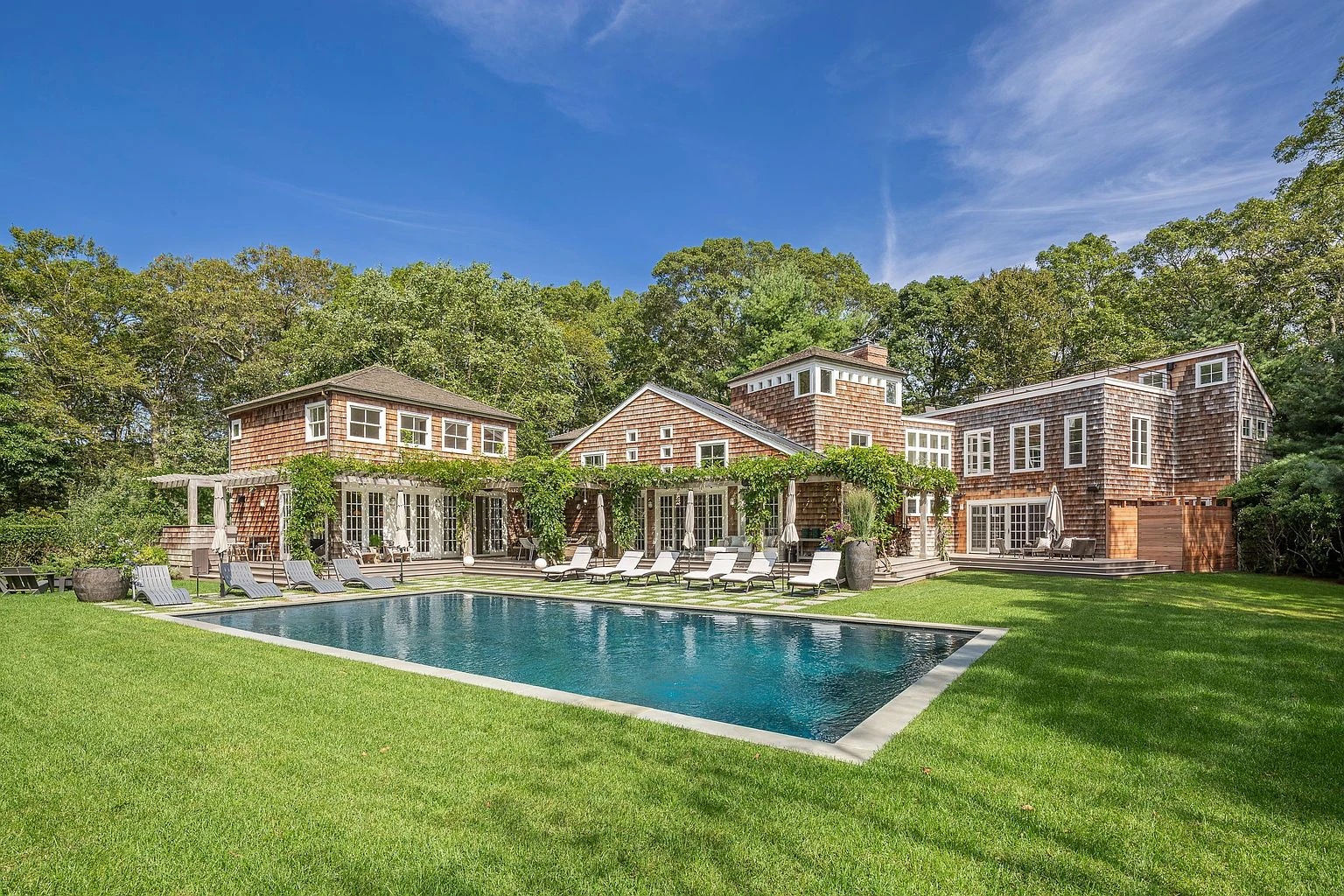 41 Deep Wood Ln, Amagansett, NY 11930 listing photo