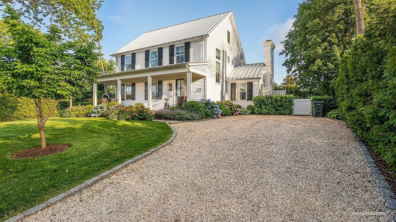 56 Grand St, Sag Harbor, NY 11963 listing photo