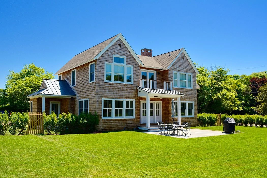 23 Gansett Ln, Amagansett, NY 11930 listing photo
