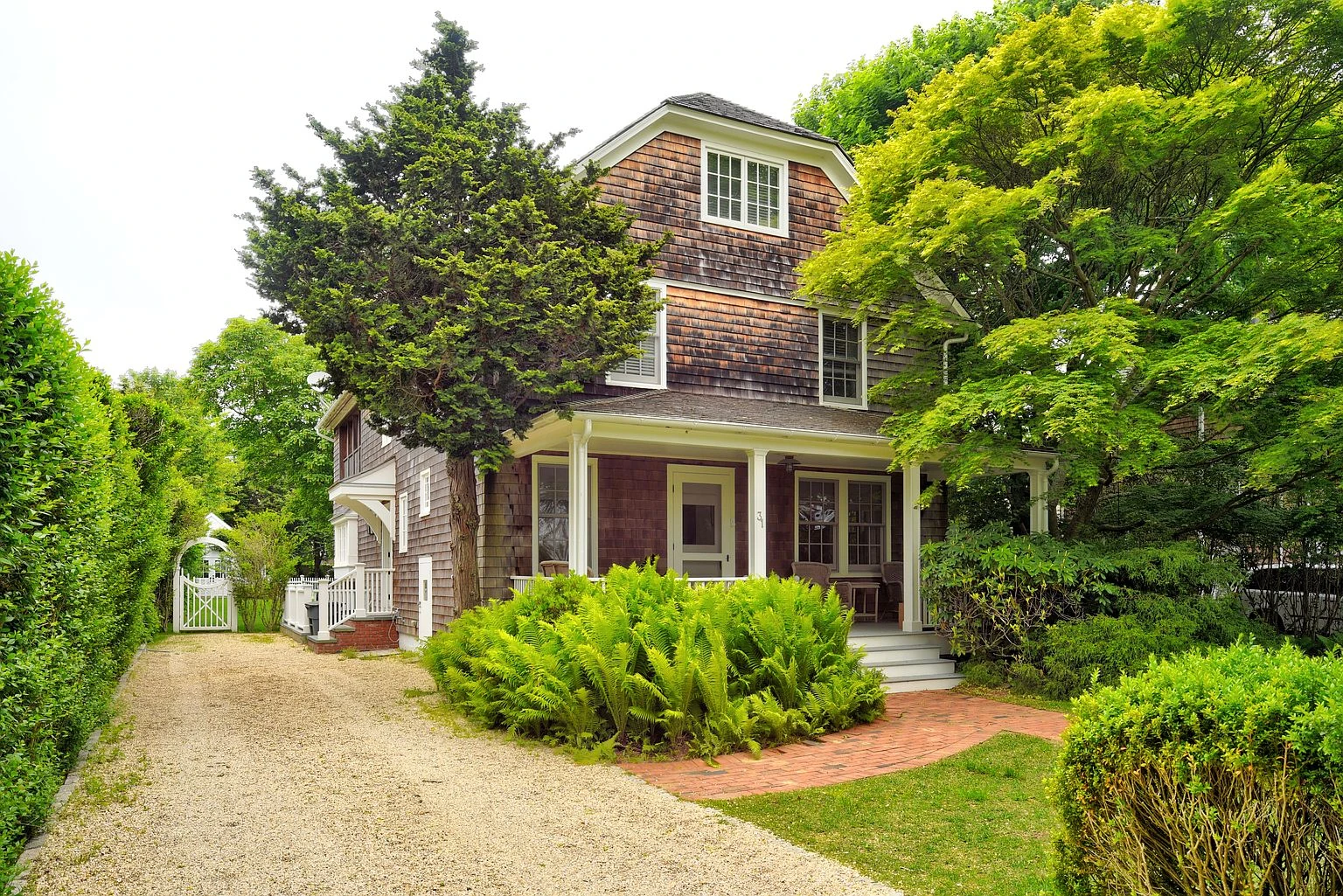 31 Meetinghouse Ln, Amagansett, NY 11930 listing photo