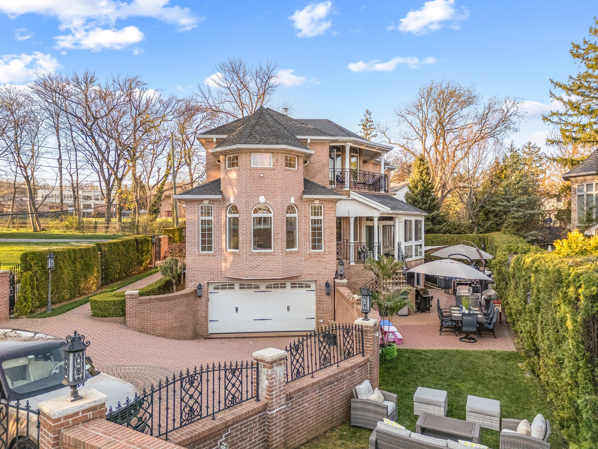 120 College Place, Staten Island, NY 10304 listing photo