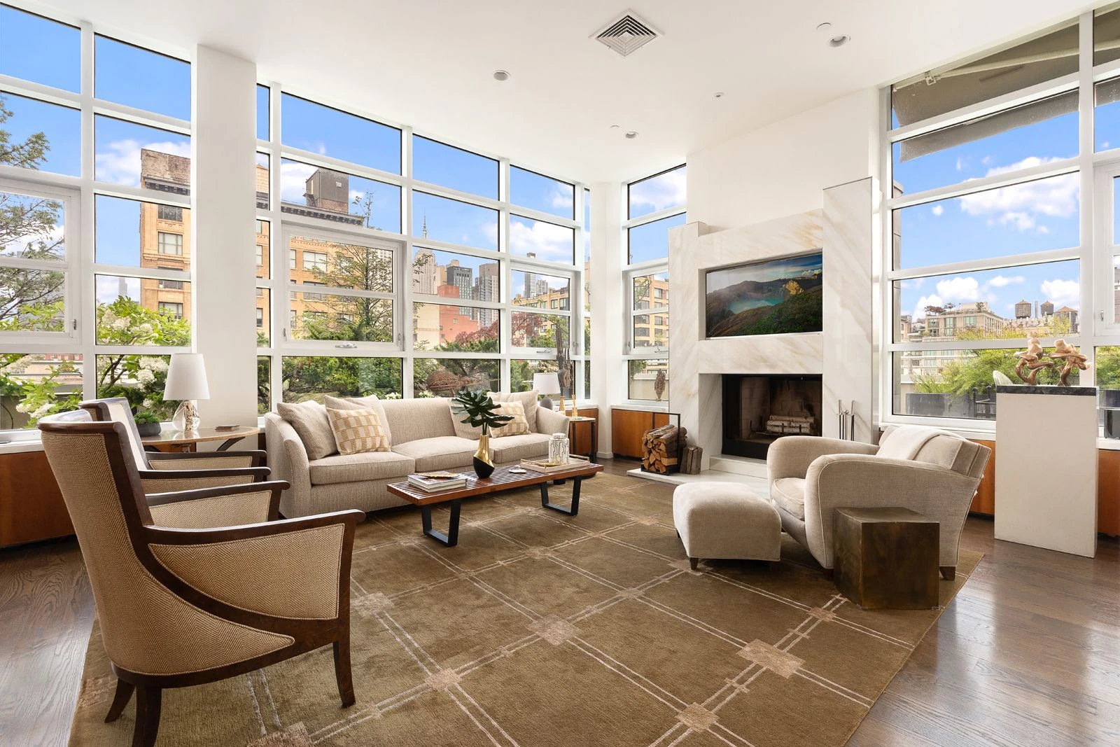 211 West 18th Street #PH, New York, NY 10011 listing photo
