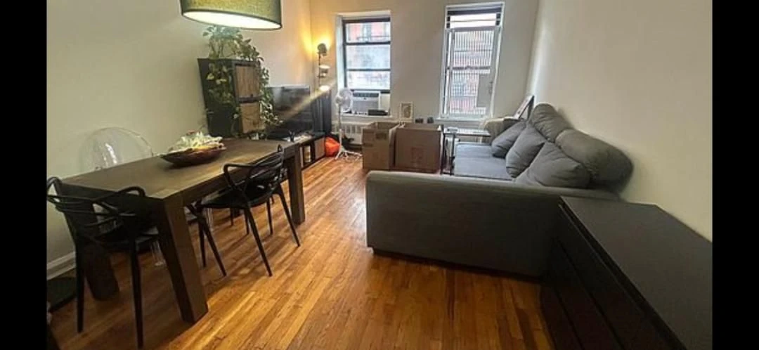 208 East 88th Street #3A, New York, NY 10128 listing photo