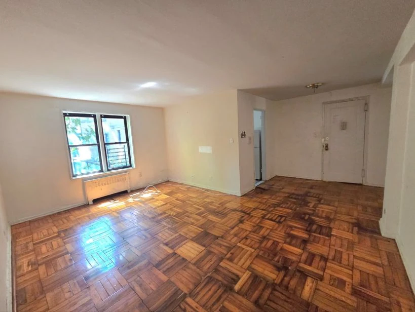 50 Fort Place #B2H, Staten Island, NY 10301 listing photo