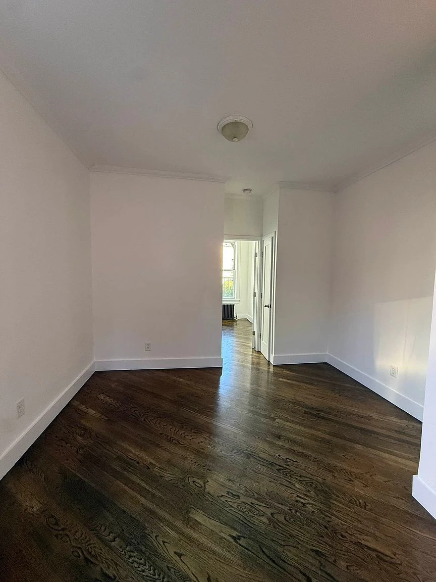 119 W 15th St APT 5RW, New York, NY 10011 listing photo