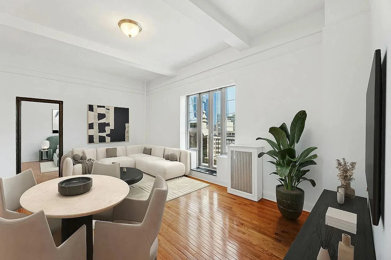 208 W 23rd St APT 1701, New York, NY 10011 listing photo