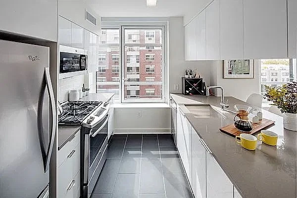 45 Hoyt St APT 18A, Brooklyn, NY 11201 listing photo
