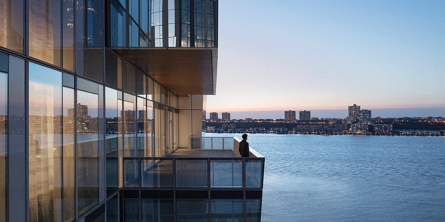 400 W 61st St #2403, New York, NY 10023 listing photo