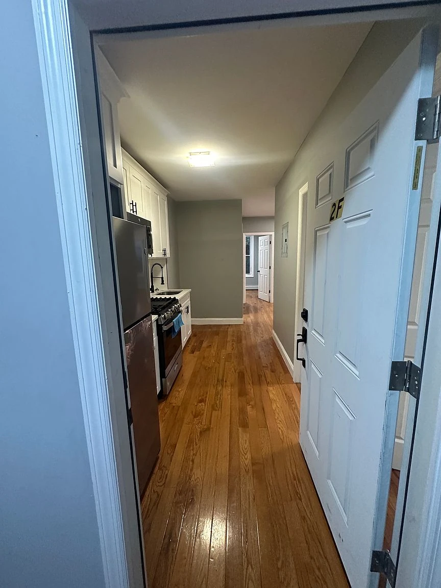 1252 Boynton Ave #2, Bronx, NY 10472 listing photo