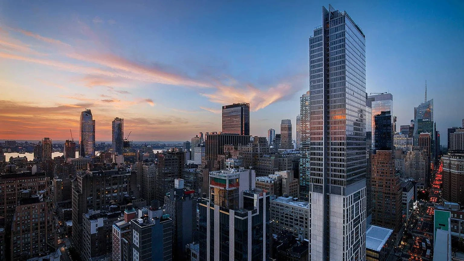 105 W 29th St APT 26G, New York, NY 10001 listing photo